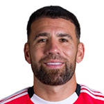 N. Otamendi photo